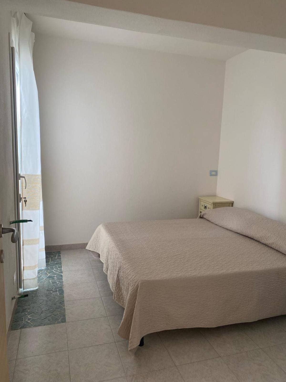 Borgo Del Tennis - Sa Ventana 2 Badesi Luaran gambar