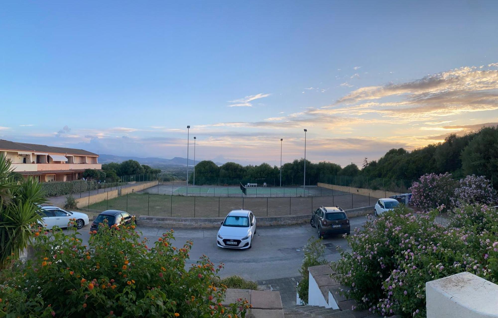Borgo Del Tennis - Sa Ventana 2 Badesi Luaran gambar