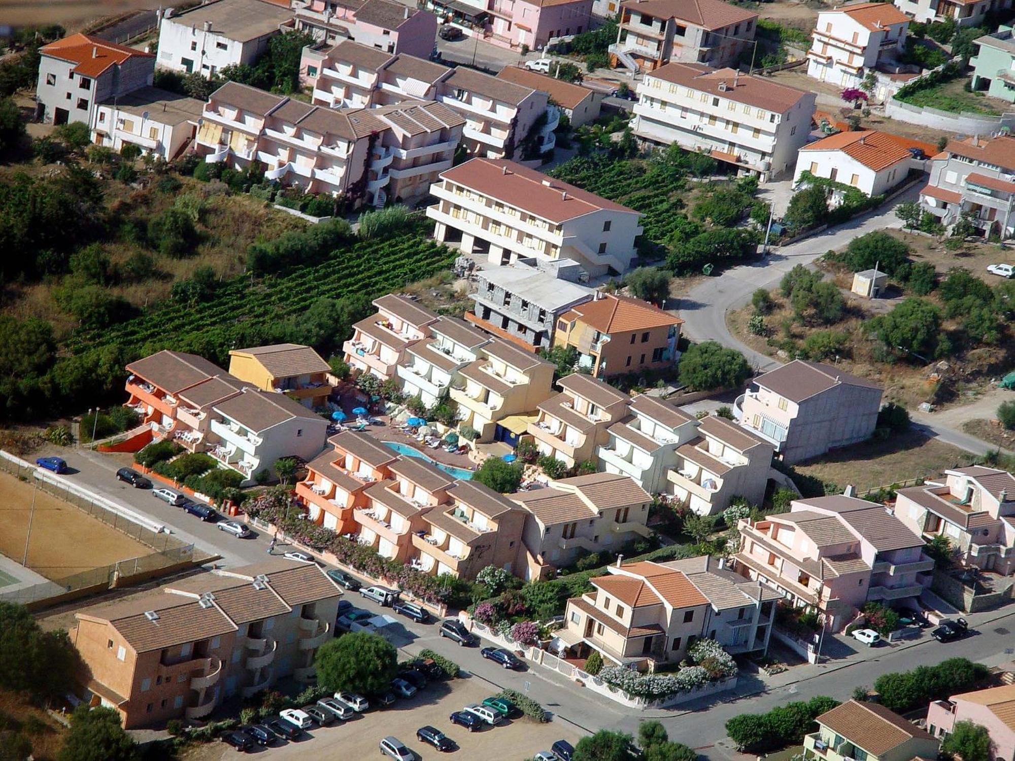 Borgo Del Tennis - Sa Ventana 2 Badesi Luaran gambar